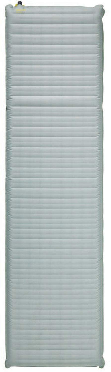 Air mattress / Pillows